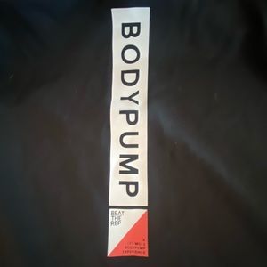 Les Mills Bodypump Work out too with built in bra. NWT